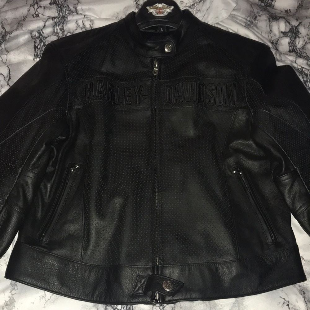 Brand New Women’s Harley Davidson Leather Jacket